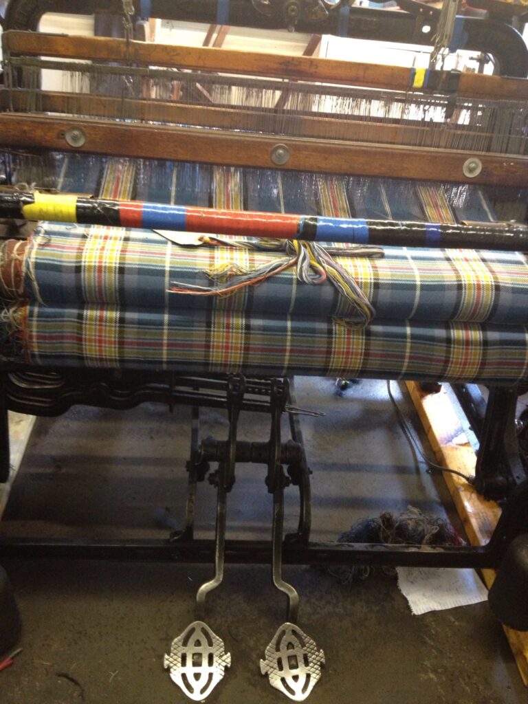 what-tartan-should-i-wear-ciji-ware